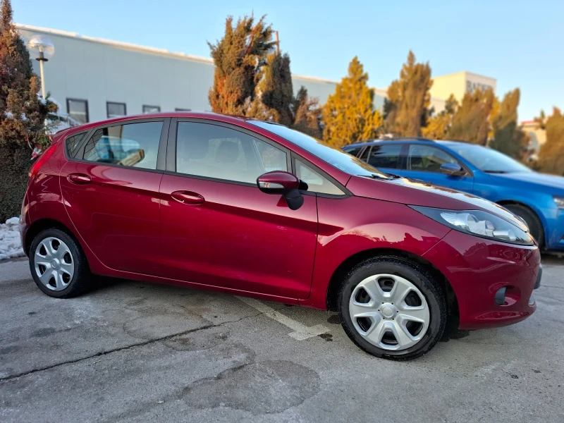 Ford Fiesta 1, 25i * EURO 5 * КЛИМАТИК * ЛИЗИНГ * , снимка 5 - Автомобили и джипове - 49229563