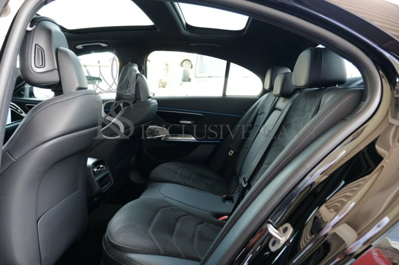Mercedes-Benz E 220 * AMG* 4M* SUPERSCREEN* PANO* BURMESTER* , снимка 10 - Автомобили и джипове - 51352831