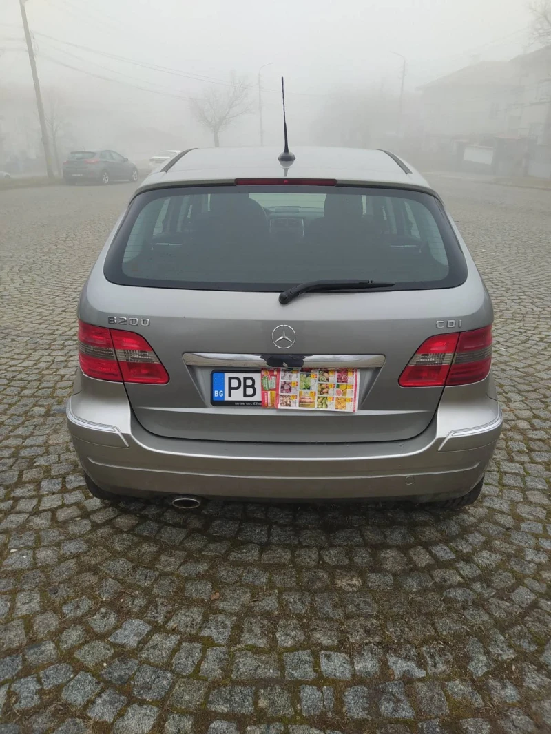 Mercedes-Benz B 200, снимка 3 - Автомобили и джипове - 49376873