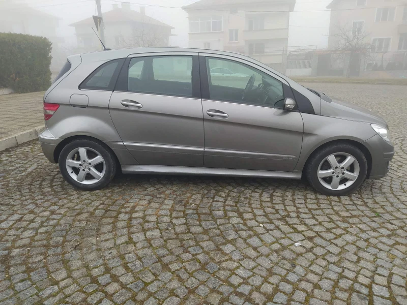 Mercedes-Benz B 200, снимка 2 - Автомобили и джипове - 49376873