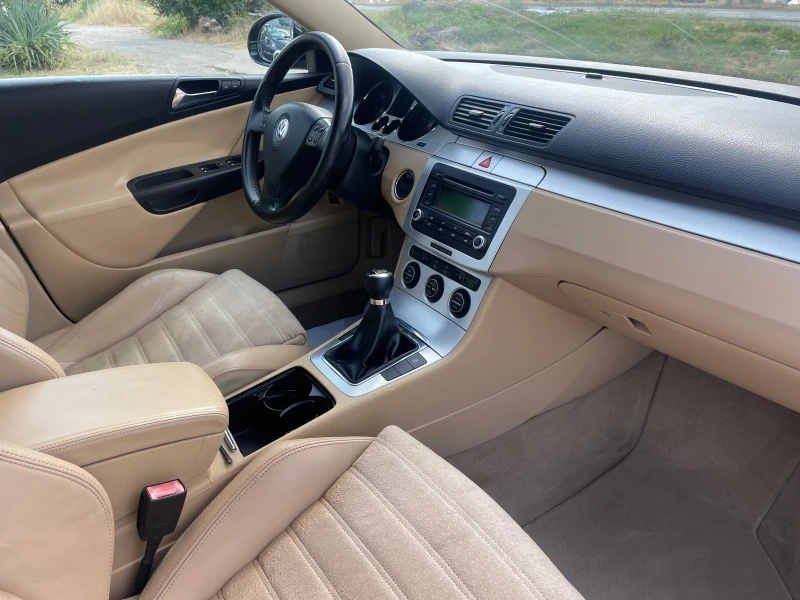 VW Passat 2.0TDI-140-HI-LINE-ITALIA, снимка 5 - Автомобили и джипове - 51150734