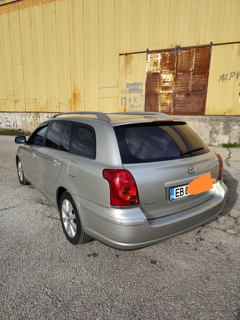 Toyota Avensis 1.8vvt-i, снимка 2 - Автомобили и джипове - 52080524