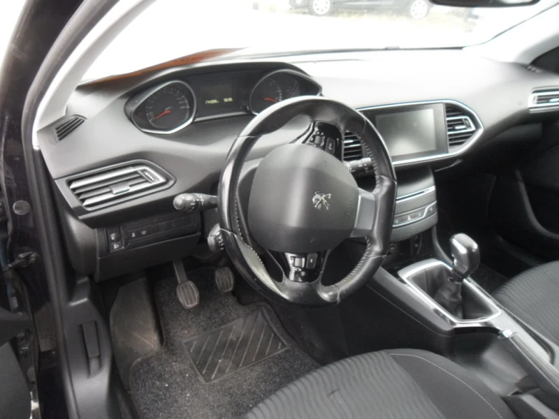 Peugeot 308 1.6 hdi 6sk, снимка 7 - Автомобили и джипове - 52181078