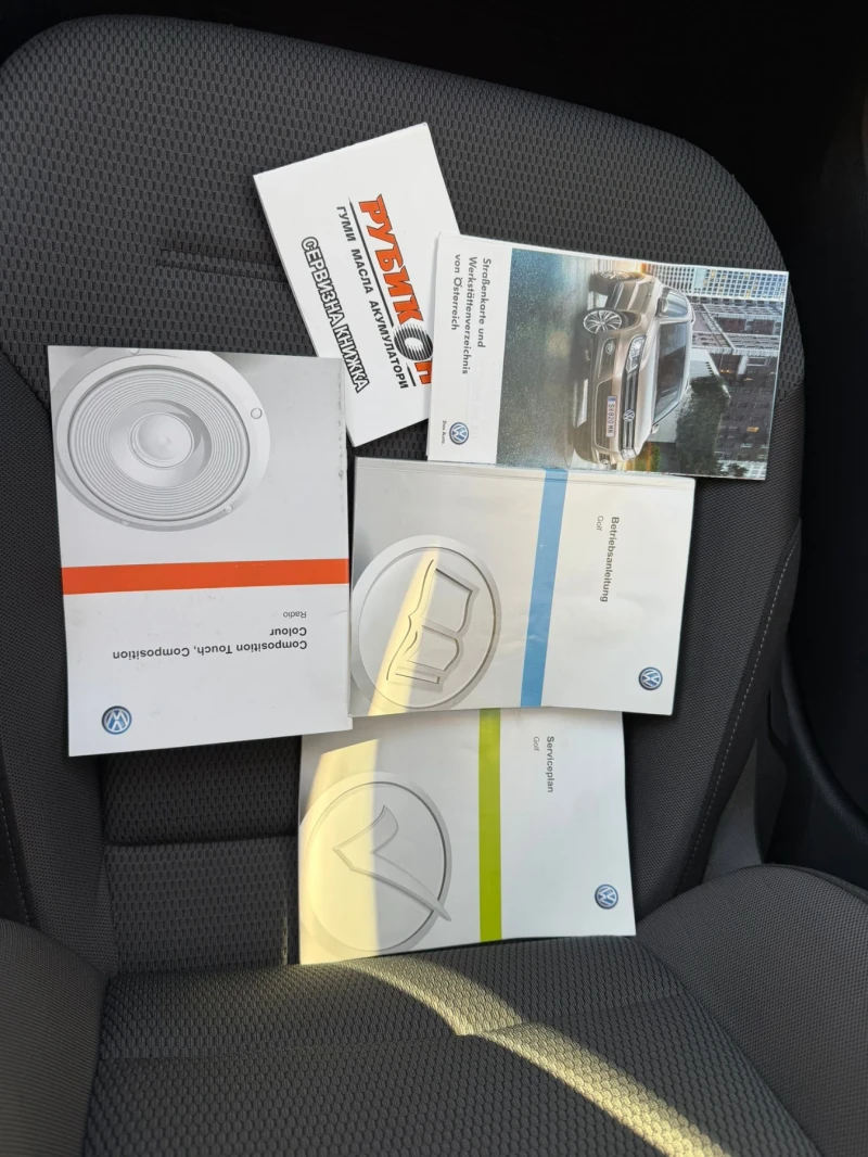 VW Golf, снимка 16 - Автомобили и джипове - 53139374