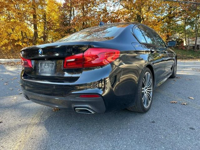 BMW 530 M* SPORT* XDRIVE* ДИГИТАЛНО* ТАБЛО* МАСАЖ* ОБДУХВ, снимка 3 - Автомобили и джипове - 48467804