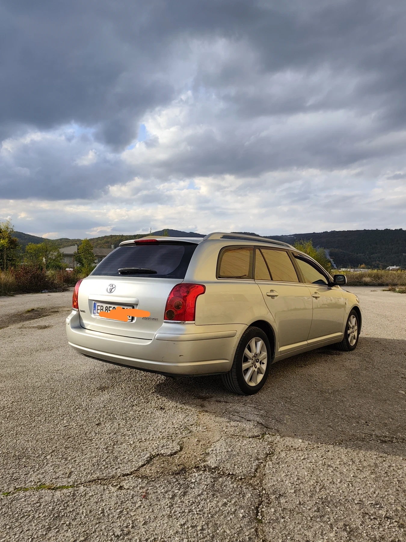 Toyota Avensis 1.8vvt-i, снимка 1