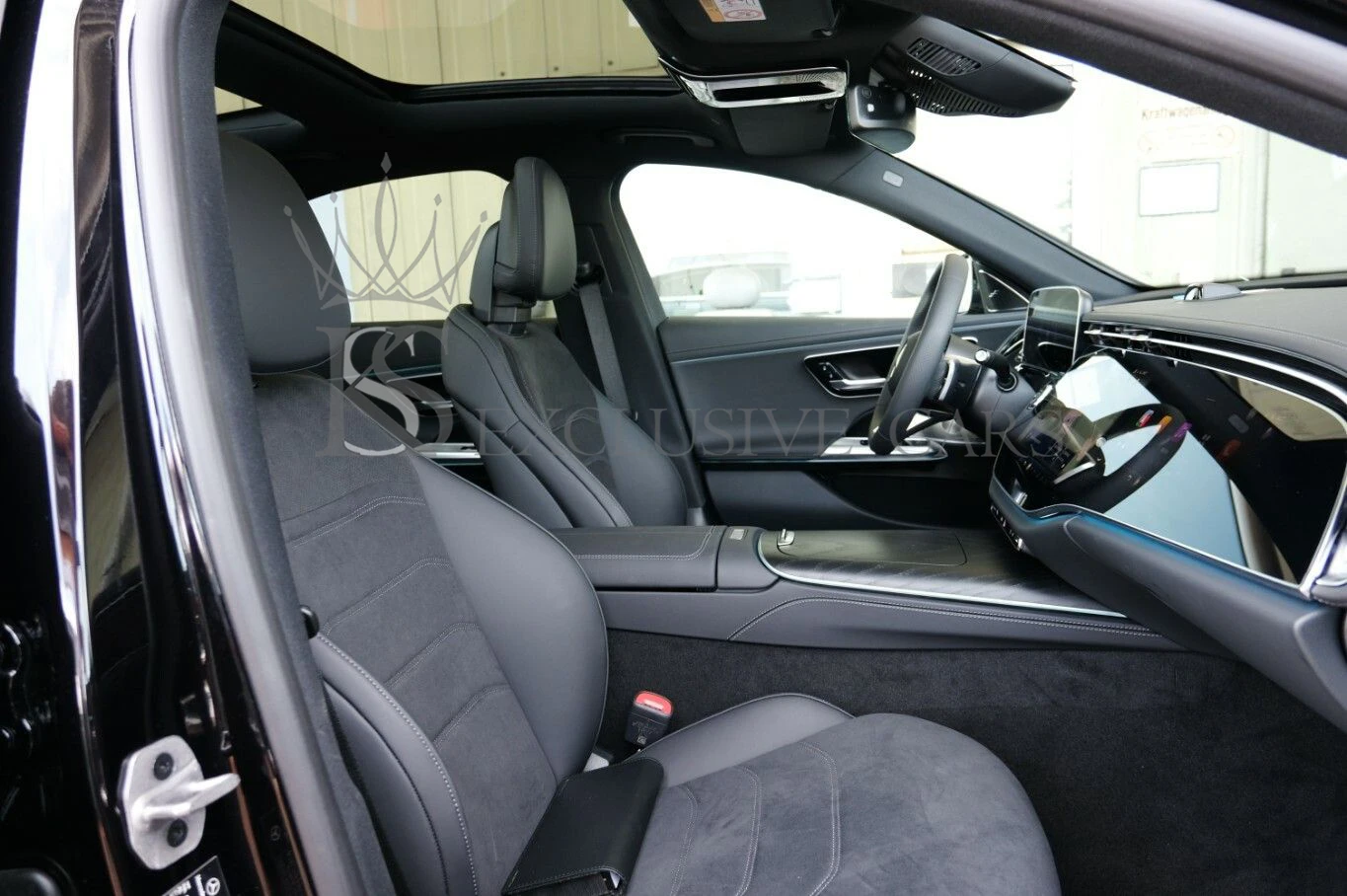 Mercedes-Benz E 220 * AMG* 4M* SUPERSCREEN* PANO* BURMESTER*  | Mobile.bg   11