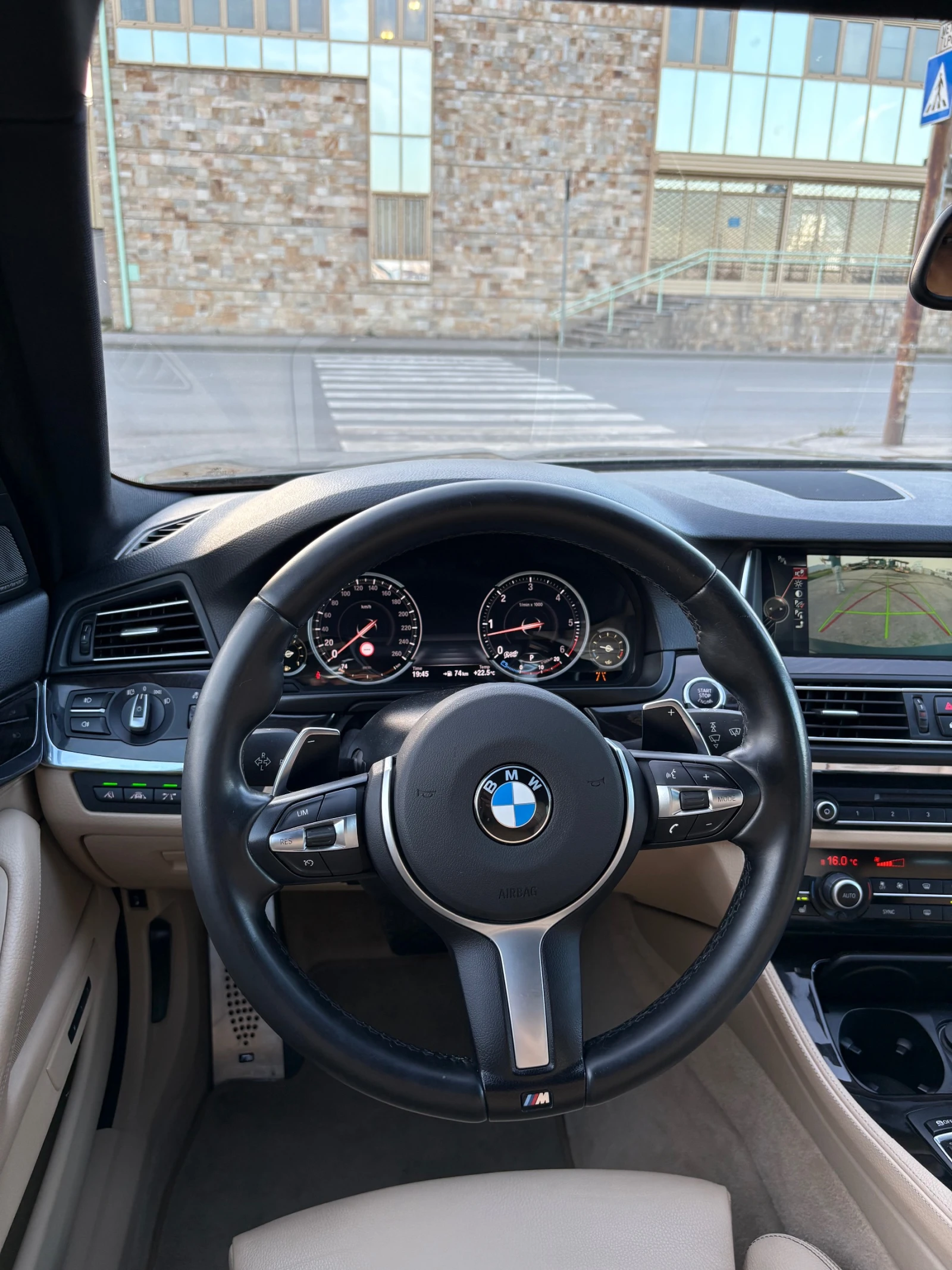 BMW 535 d xDrive* M Pack* Soft close* FaceLift LCI - изображение 9