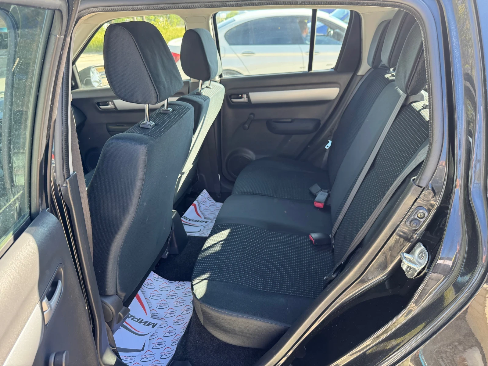 Suzuki Swift  - изображение 10