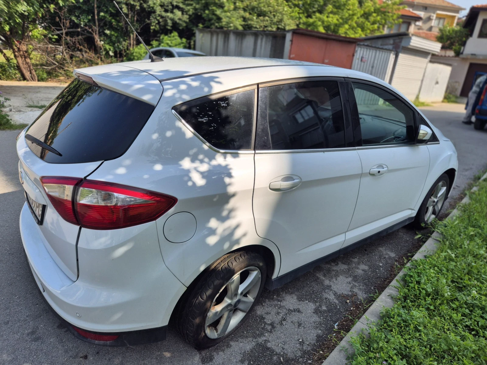 Ford C-max 1.6 tdci TITANIUM - изображение 3
