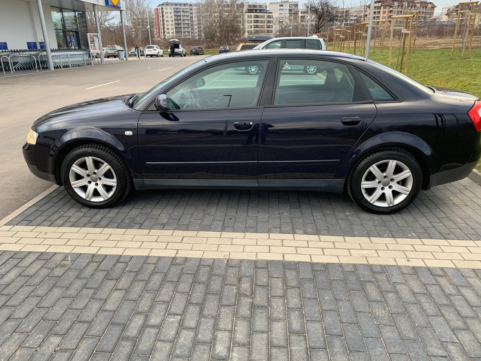 Audi A4  - изображение 4