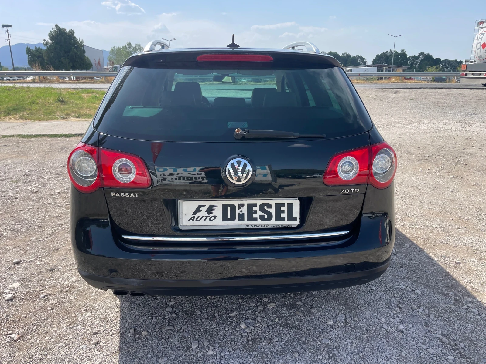 VW Passat 2.0TDI-140-HI-LINE-ITALIA - изображение 10
