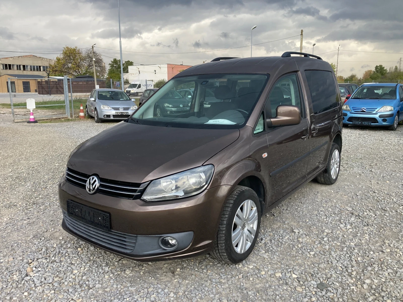 VW Caddy 1.6 TDI | Mobile.bg — изображение 2