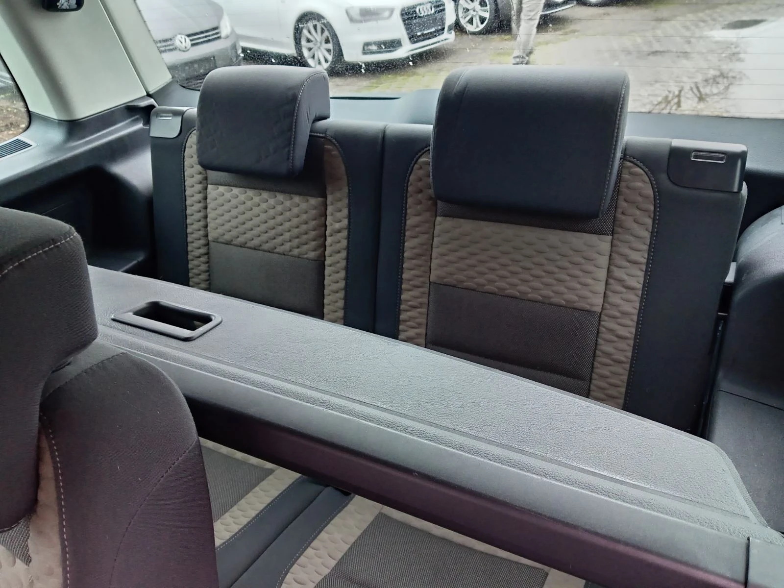 VW Touran Cross 1.4TSI - 7 ����� | Mobile.bg � ����������� 12