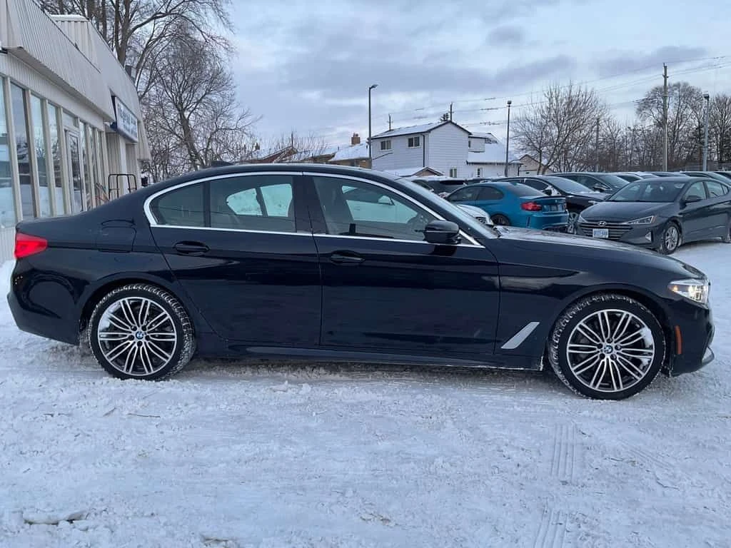 BMW 530 * 530i xDrive SOFT CLOSE! NAV! BACK UP CAM! BSM! * - изображение 8