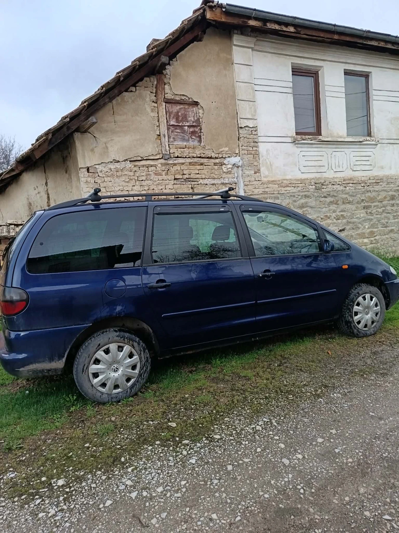 VW Sharan 1.9 TDI 110hp., снимка 2 - Автомобили и джипове - 54030612