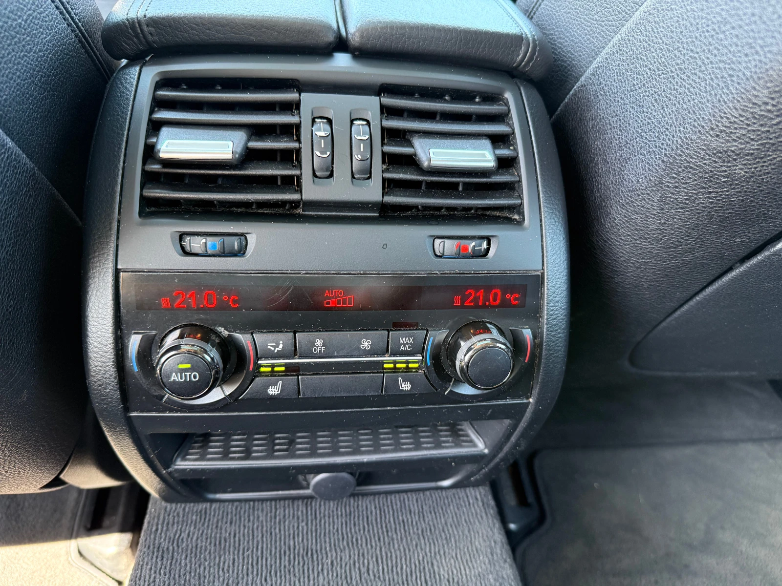 BMW 530 xD LCI, снимка 12 - Автомобили и джипове - 54341926