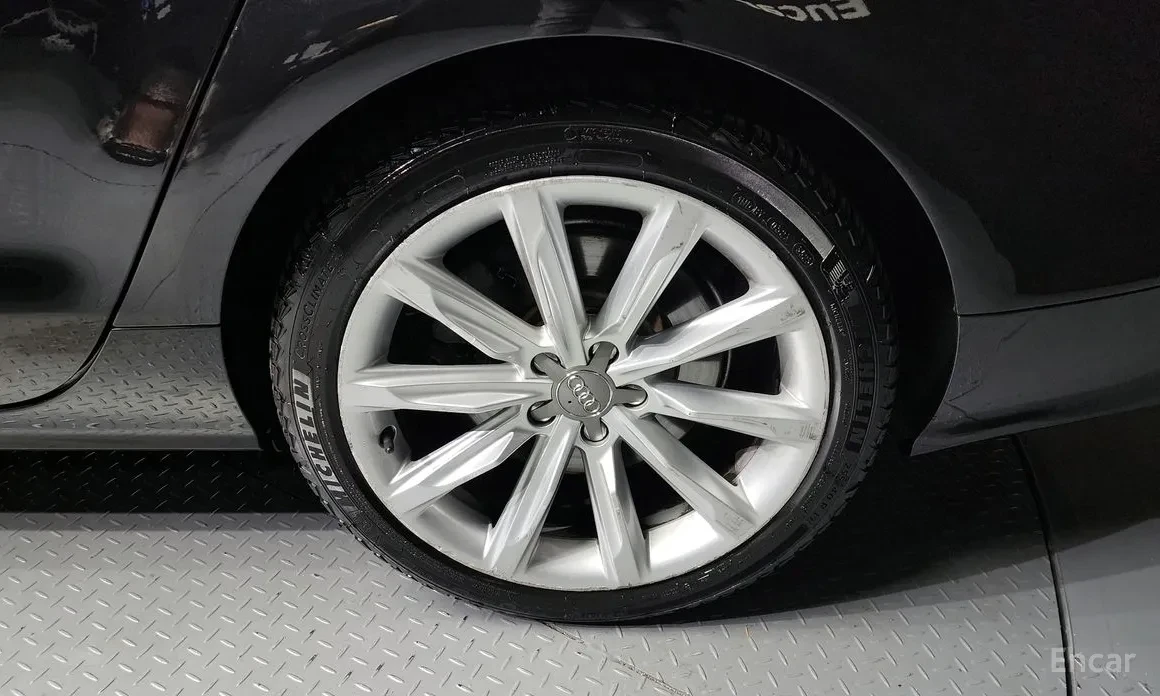 Audi A7 Distronic * Heads UP * Подгрев * 108 000км, снимка 3 - Автомобили и джипове - 54422804