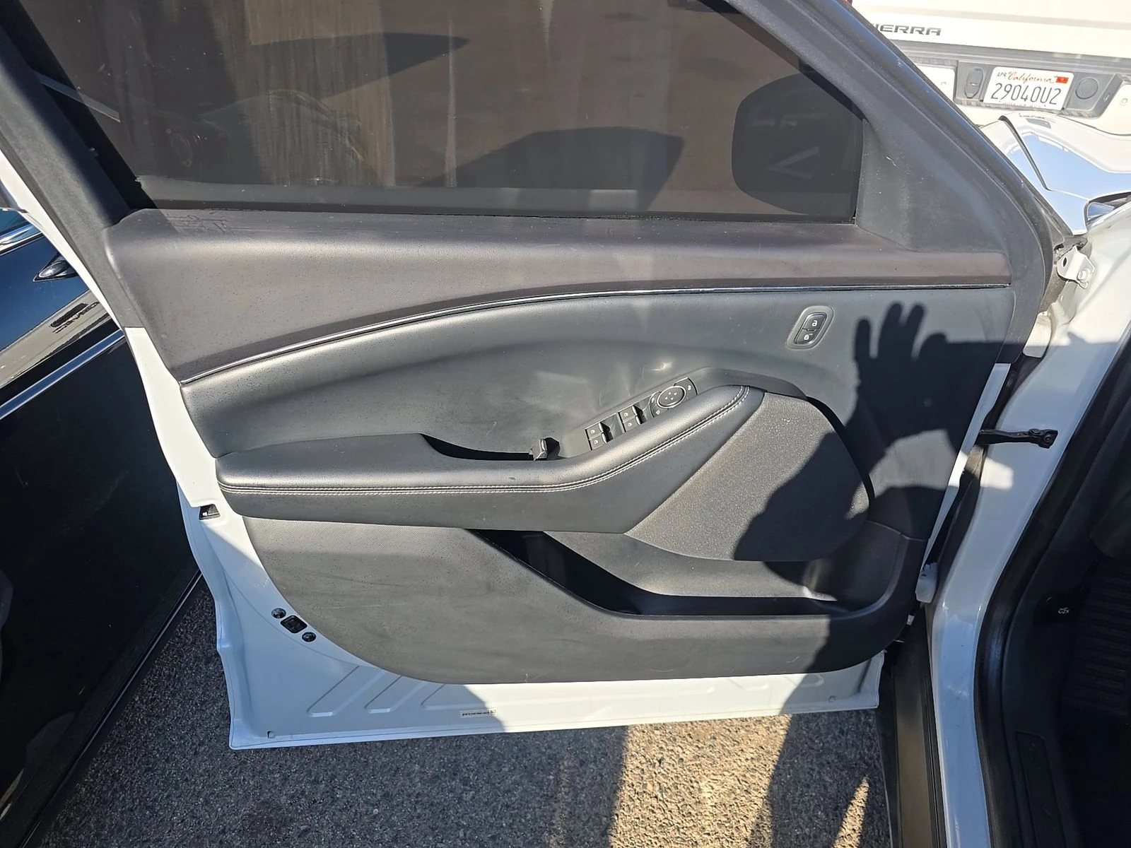 Ford Mustang Mach-E Select | ACC | CarPlay | Камера | LED, снимка 8 - Автомобили и джипове - 54710887