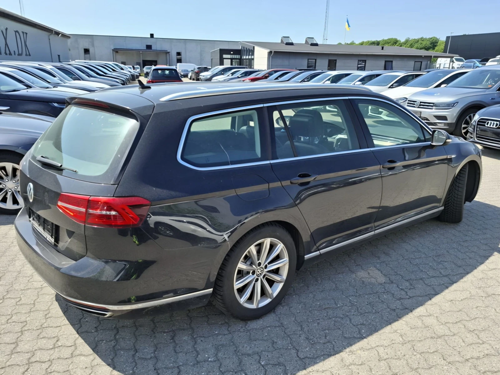 VW Passat Highline | 2.0 TSI 280HP | DSG6 | 4Motion , снимка 4 - Автомобили и джипове - 54745628