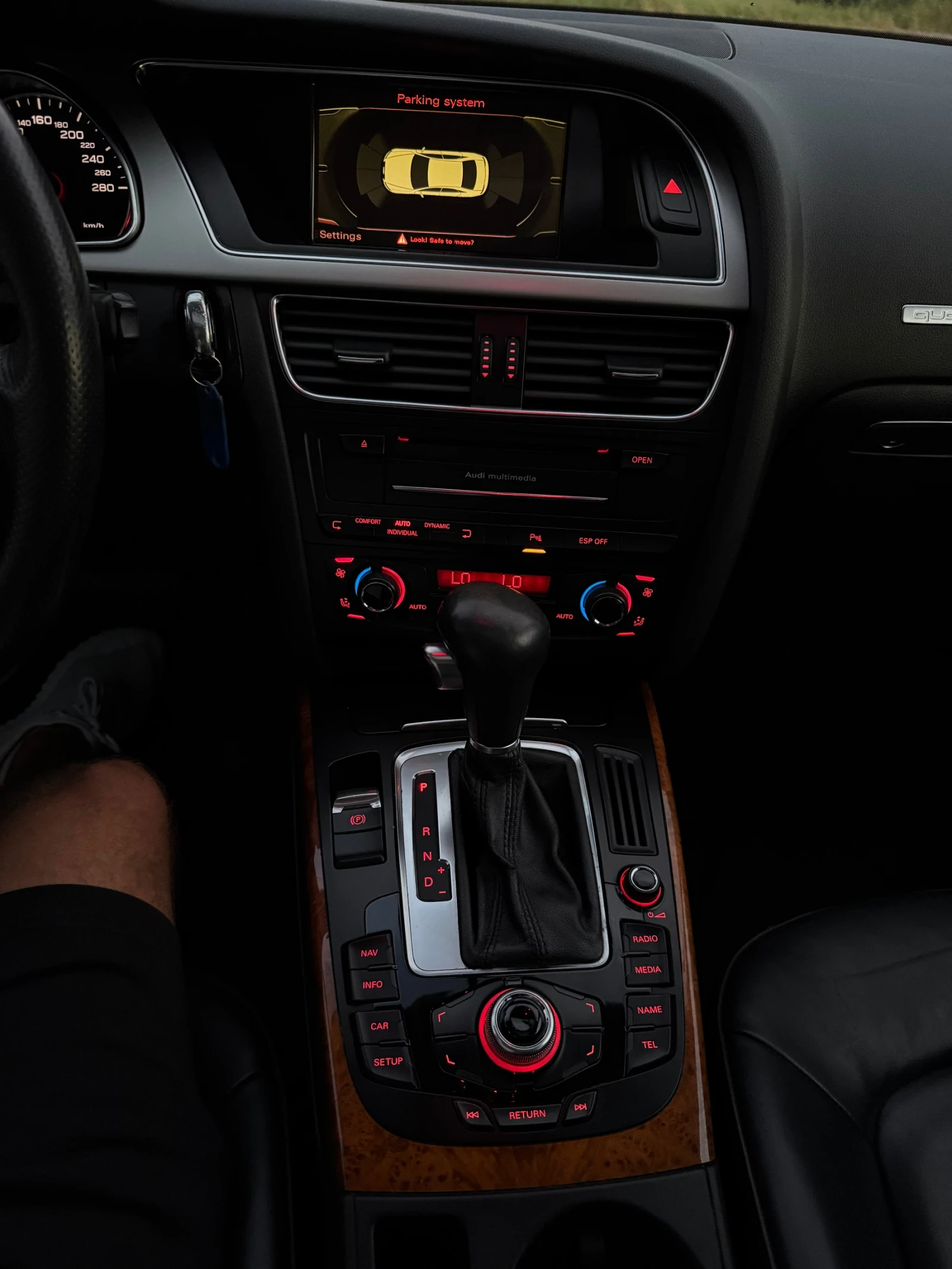 Audi A5 3.0 TDI NAVI FULL LED, снимка 16 - Автомобили и джипове - 55073248