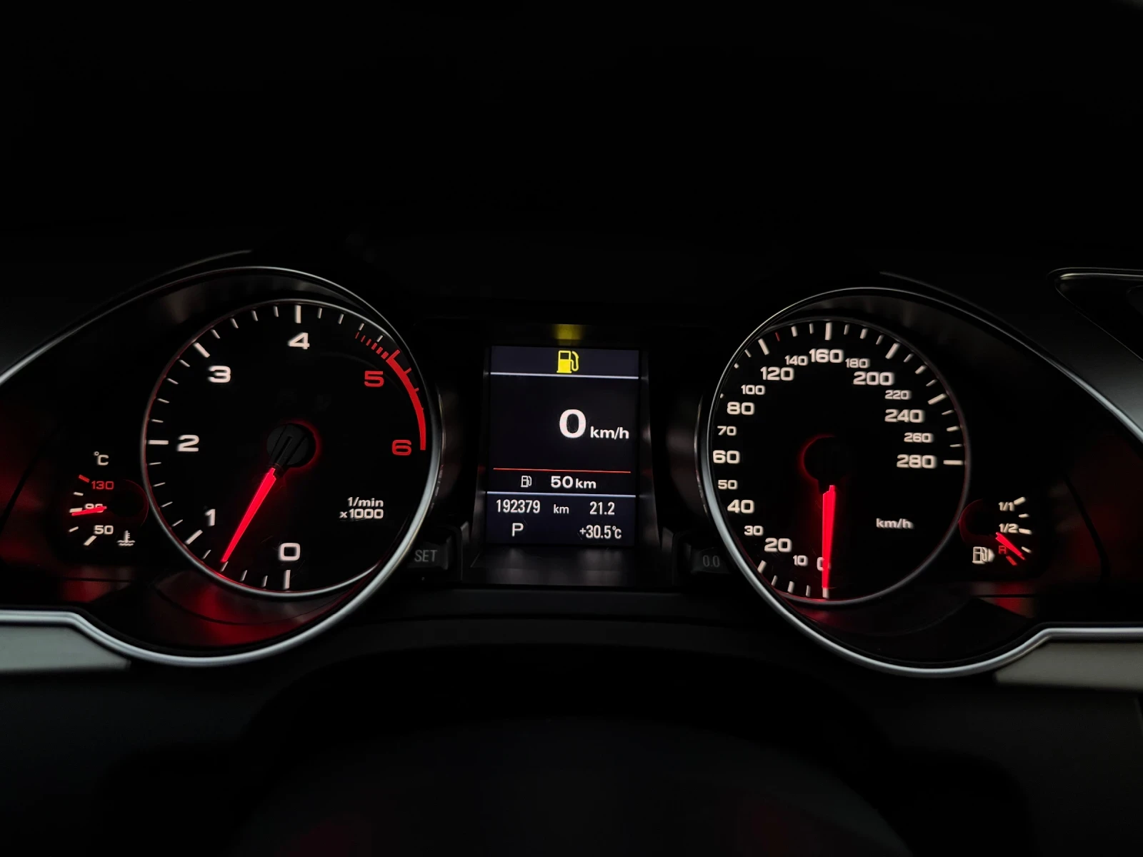 Audi A5 3.0 TDI NAVI FULL LED, снимка 15 - Автомобили и джипове - 55073248