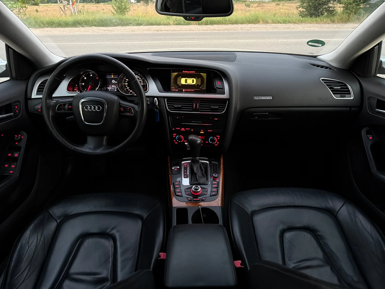 Audi A5 3.0 TDI NAVI FULL LED, снимка 11 - Автомобили и джипове - 55073248