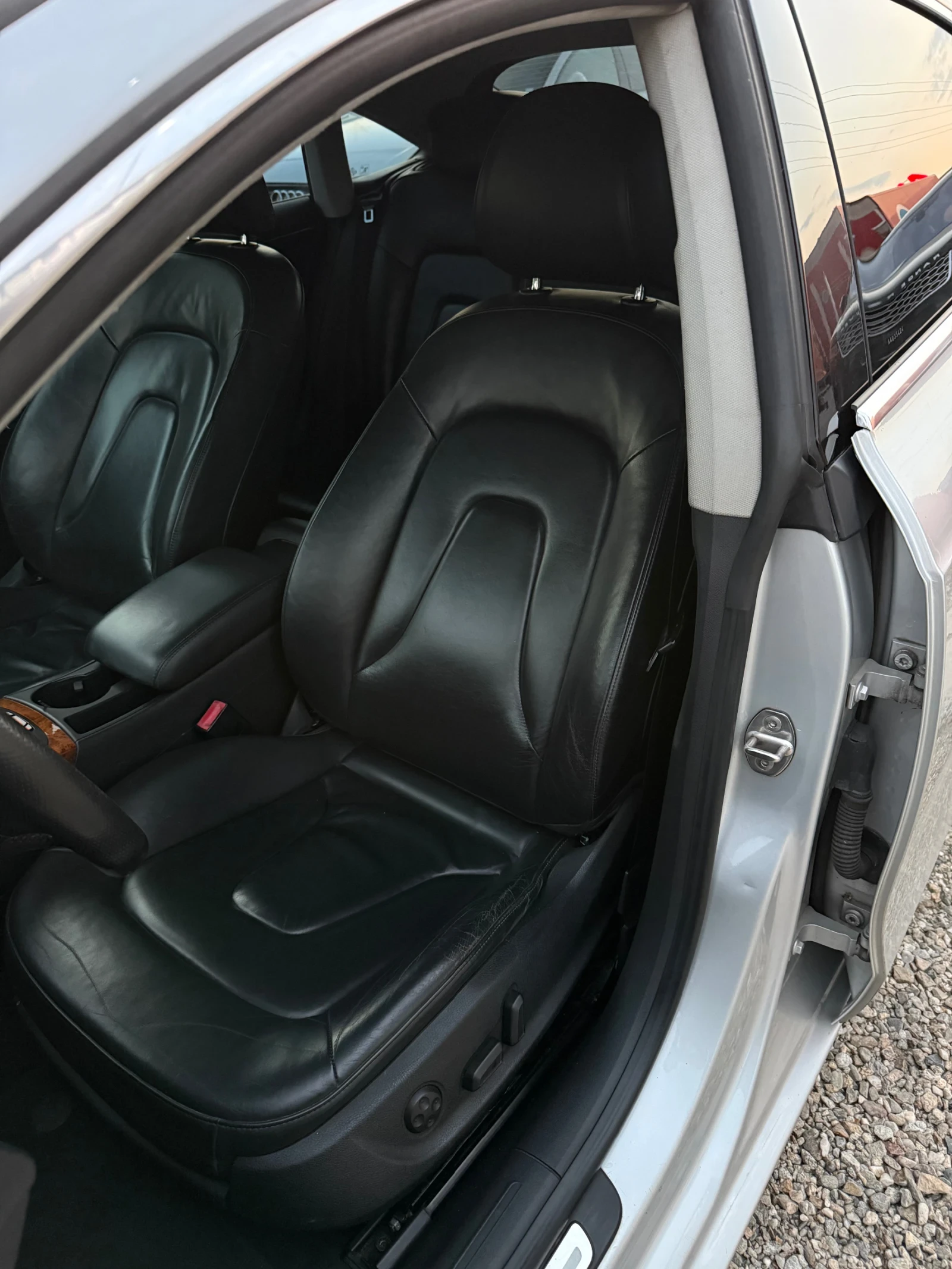 Audi A5 3.0 TDI NAVI FULL LED, снимка 9 - Автомобили и джипове - 55073248