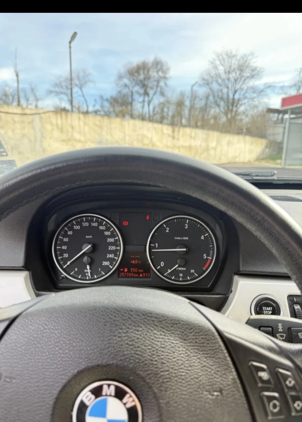 BMW 318, снимка 9 - Автомобили и джипове - 55533642