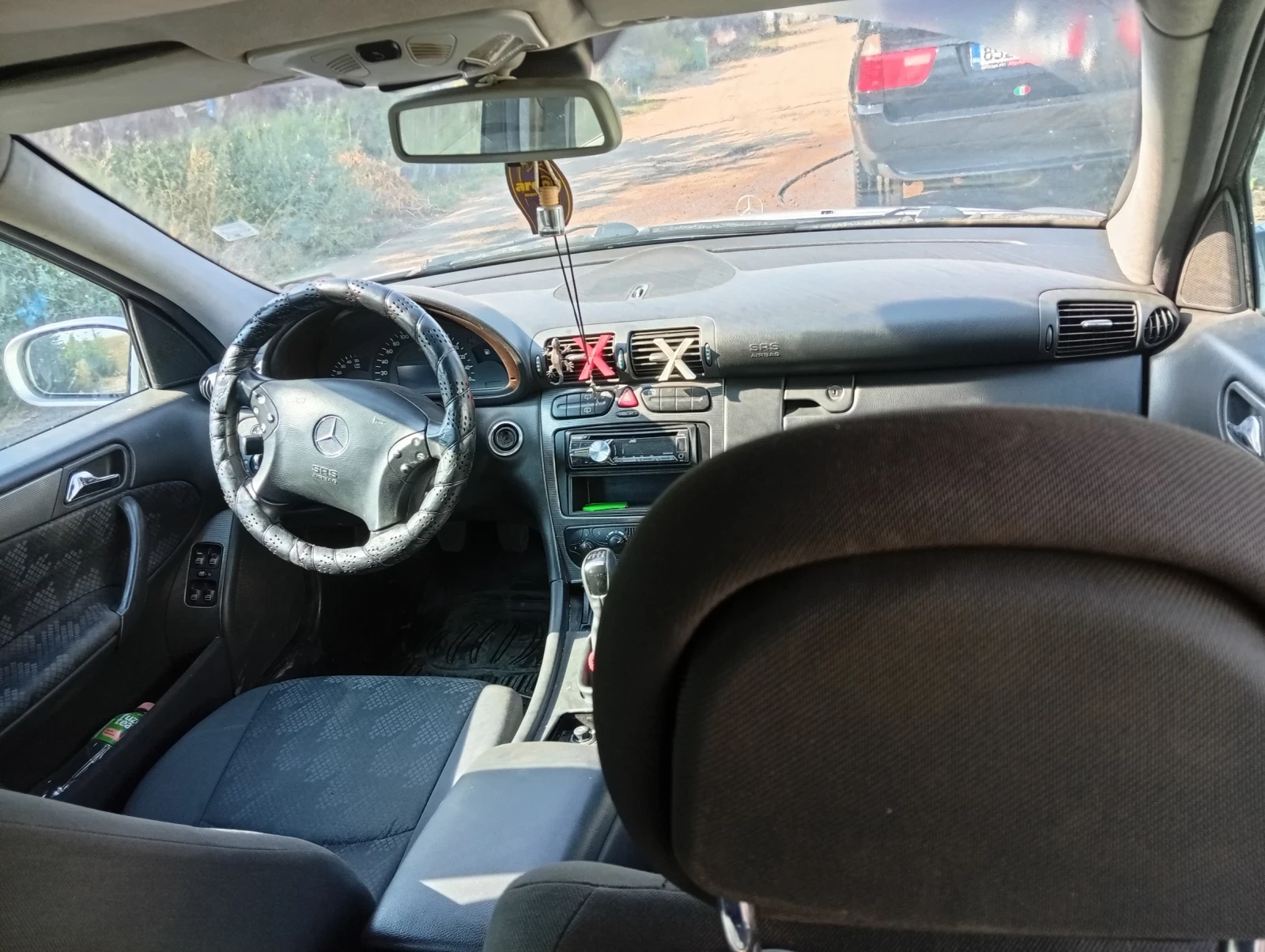 Mercedes-Benz C 220, снимка 5 - Автомобили и джипове - 55644371