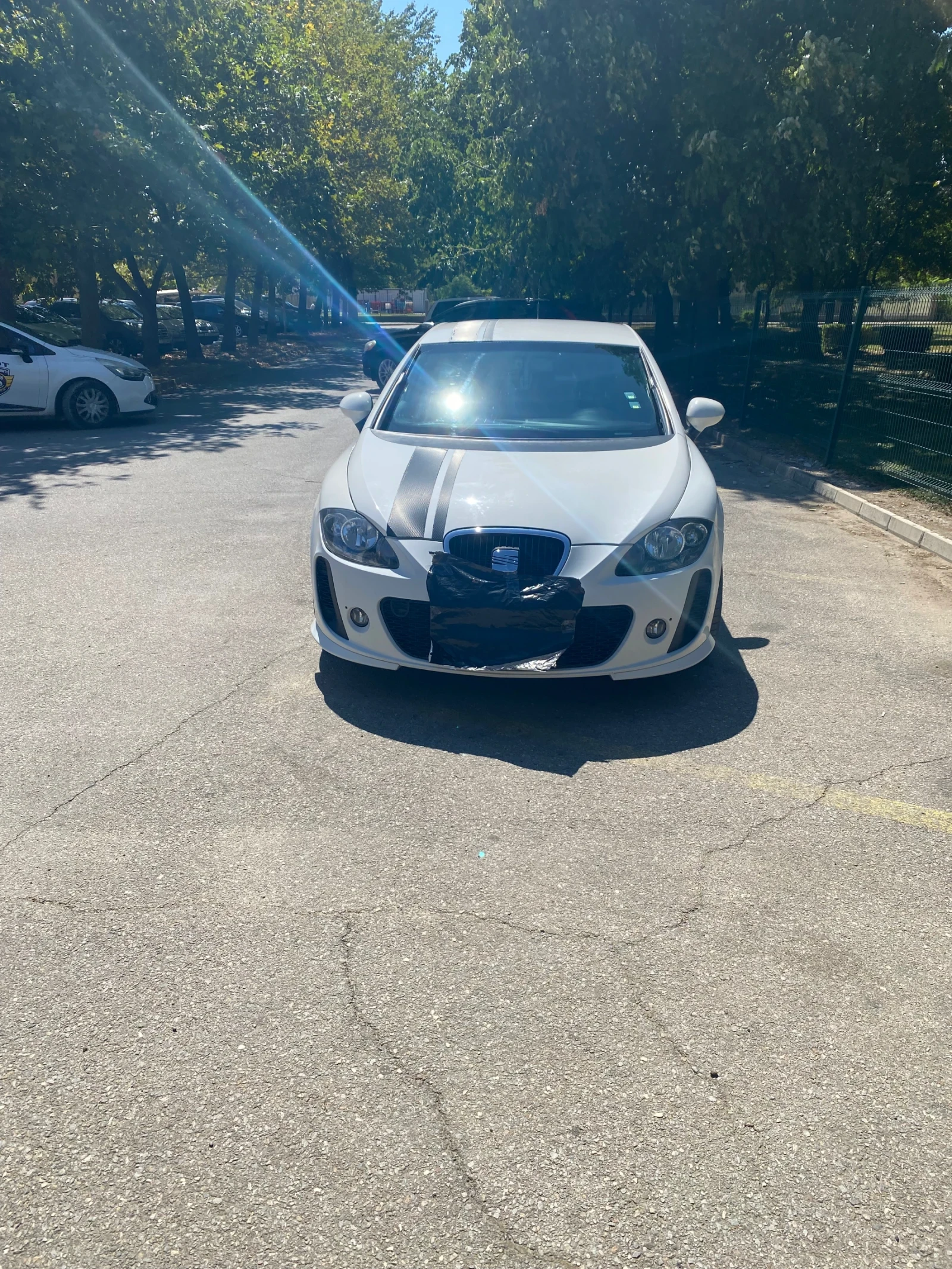 Seat Leon Спортен, снимка 5 - Автомобили и джипове - 55673781