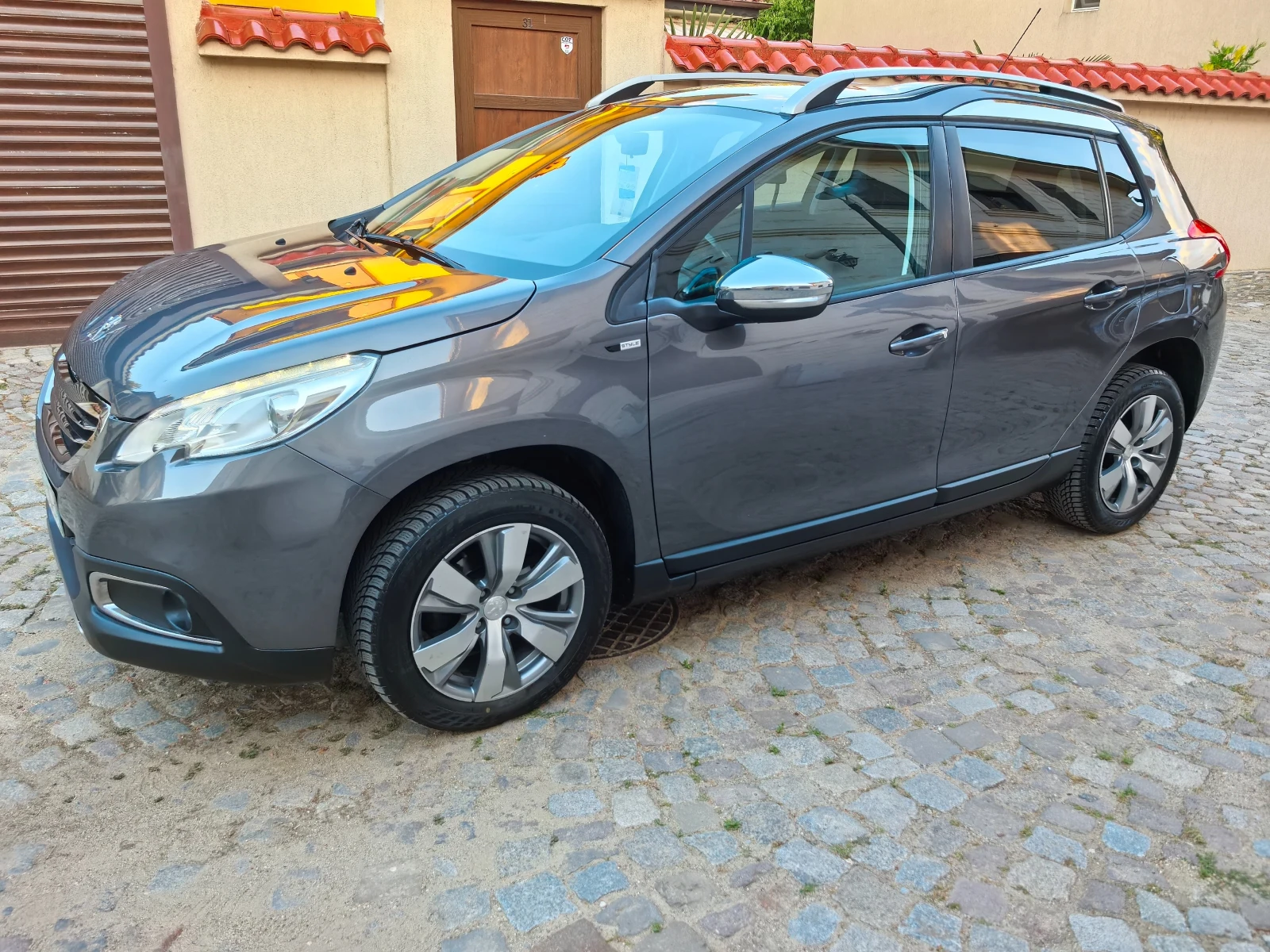 Peugeot 2008 1.6BLUEHDI 99kc 