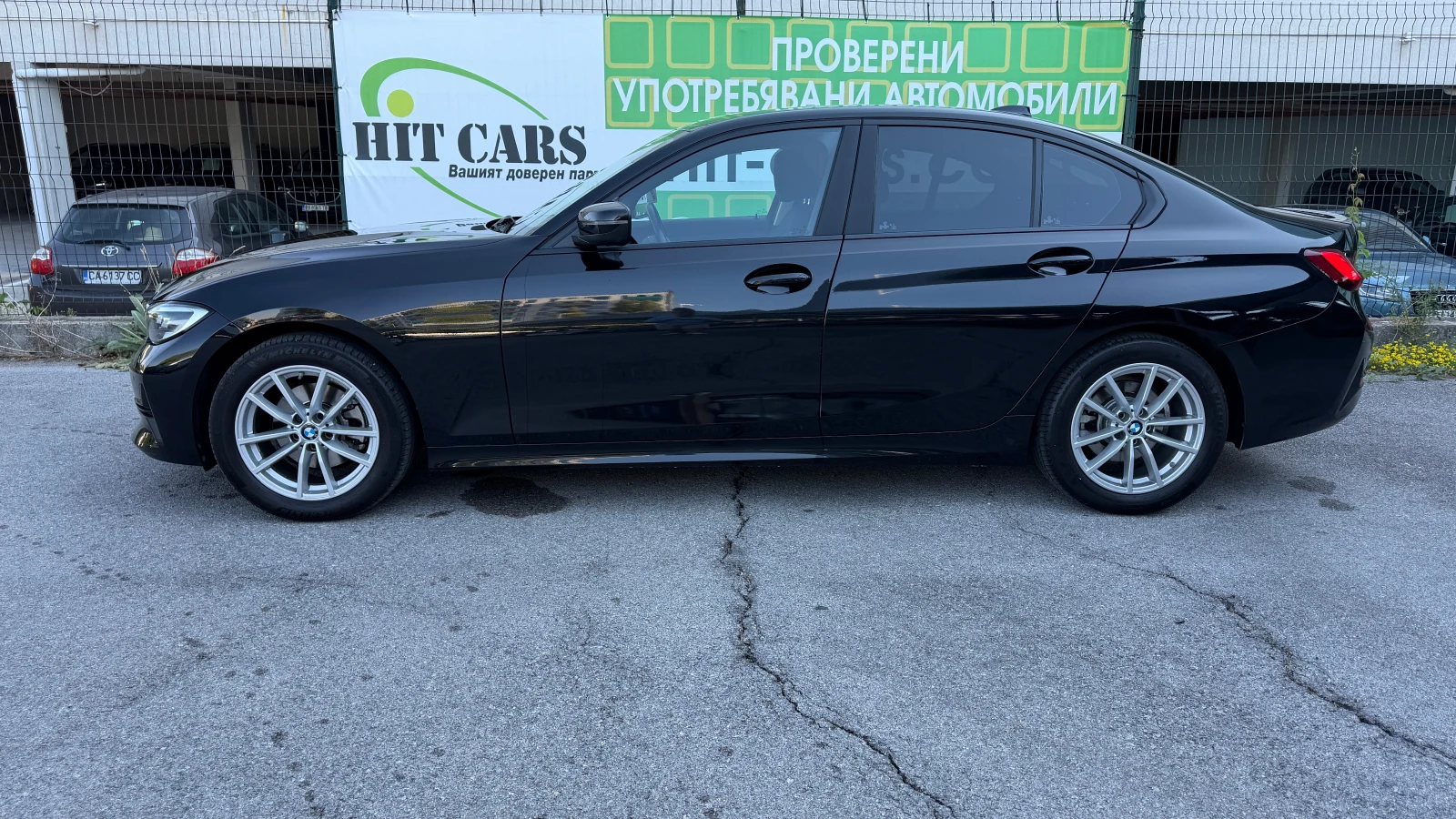 BMW 320 d xDrive Първи собственик от България с ДДС, снимка 4 - Автомобили и джипове - 56117834