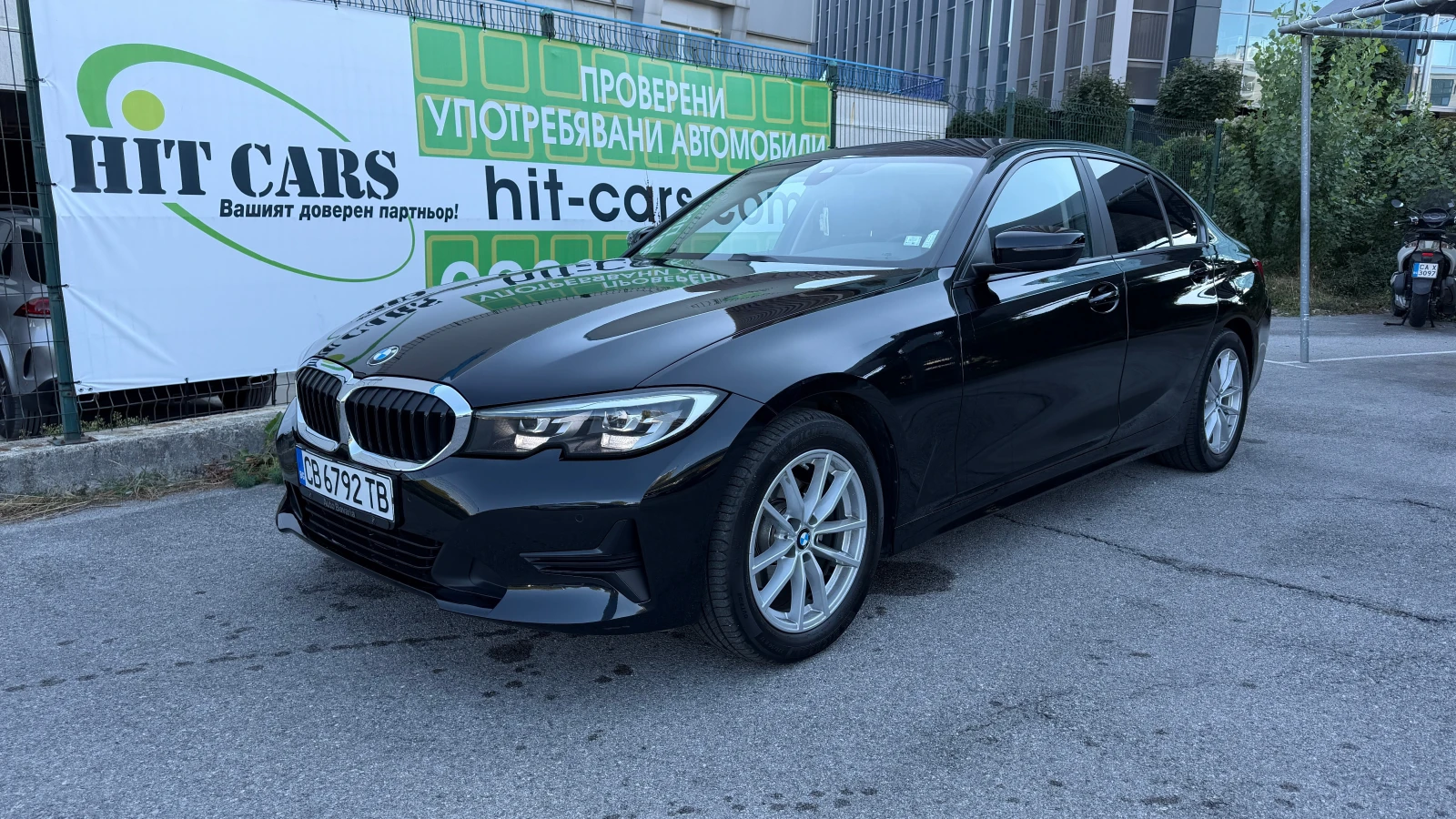 BMW 320 d xDrive Първи собственик от България с ДДС