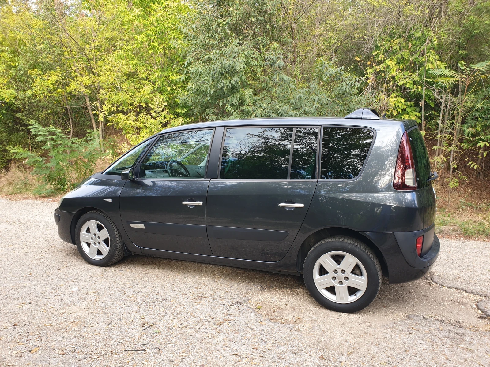 Renault Espace 2.0 DCI, снимка 3 - Автомобили и джипове - 56246073
