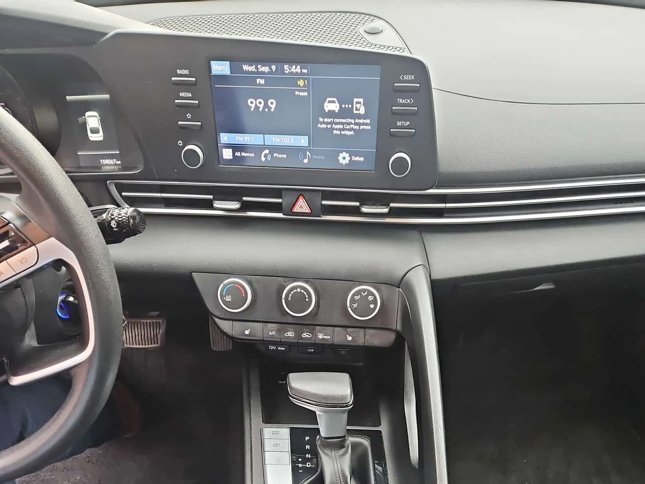 Hyundai Elantra * Essential * CARFAX * ����� �� ����������� *  | Mobile.bg � ����������� 9
