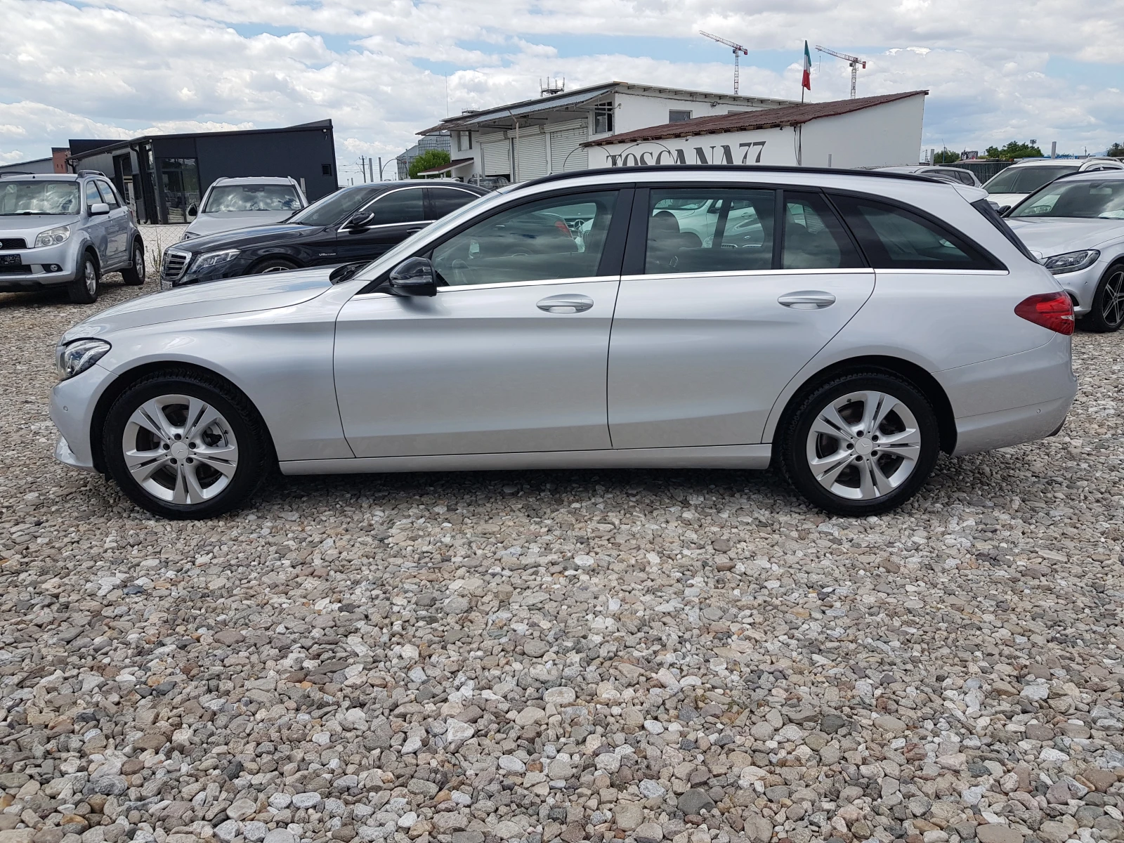 Mercedes-Benz C 220 D, снимка 8 - Автомобили и джипове - 56374736