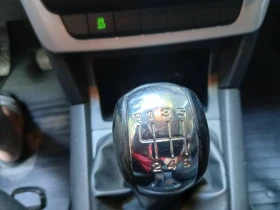 Skoda Yeti 1.2 Tsi, снимка 11