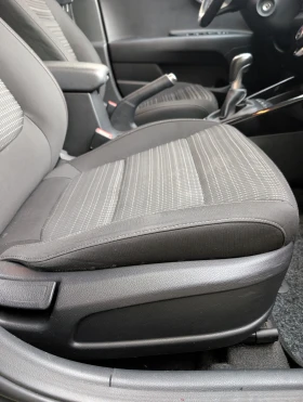 Kia Stonic 1.4mpi 4цилиндъра, снимка 13