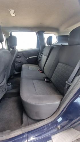 Dacia Duster 1.6i Facelift | Mobile.bg    14