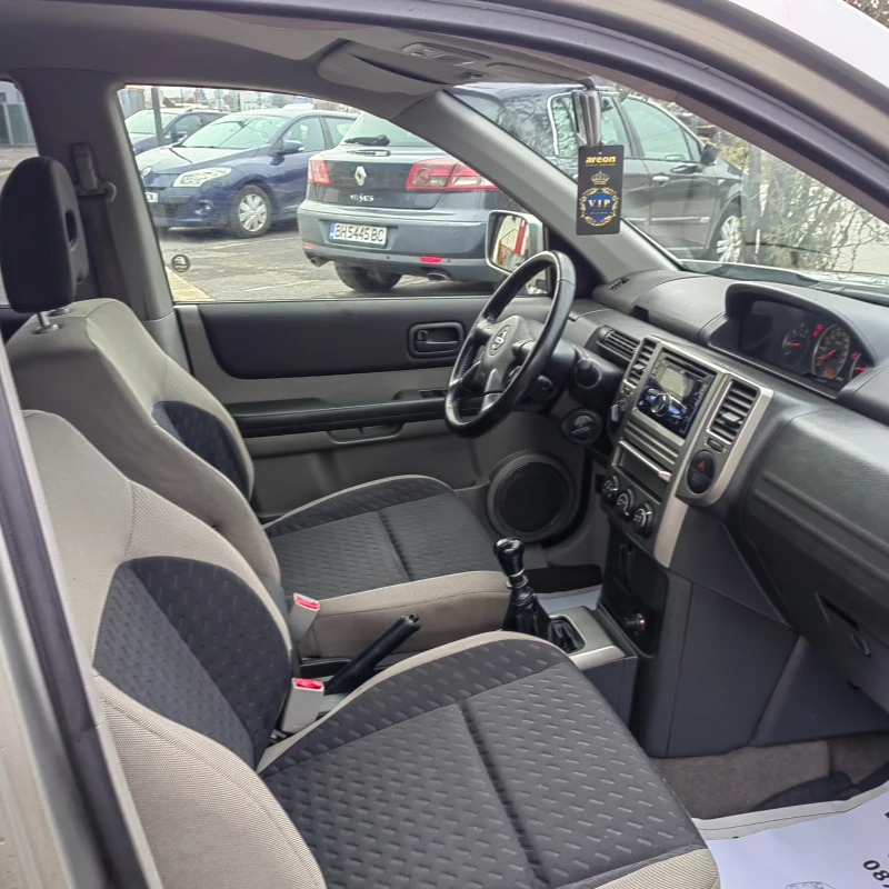 Nissan X-trail 2.2 DCI, снимка 13 - Автомобили и джипове - 48267586