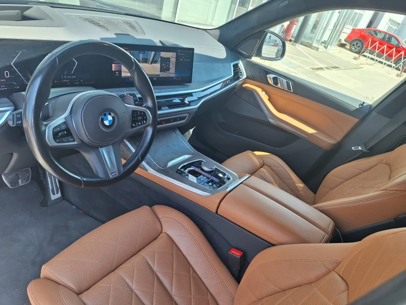 BMW X7 40i M-pack, снимка 8 - Автомобили и джипове - 51102100