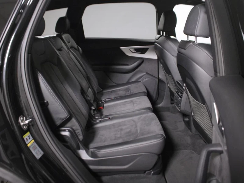 Audi Q7 50TDI* QUATTRO* EDITION* ПАНО* 7-МЕСТЕН* ГАРАНЦИЯ, снимка 14 - Автомобили и джипове - 52723543