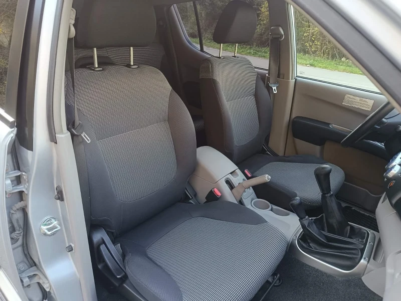 Mitsubishi L200, снимка 16 - Автомобили и джипове - 52745459