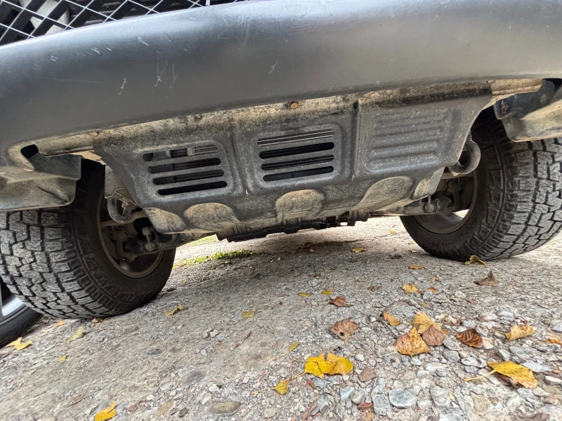 Mitsubishi L200, снимка 12 - Автомобили и джипове - 52745459