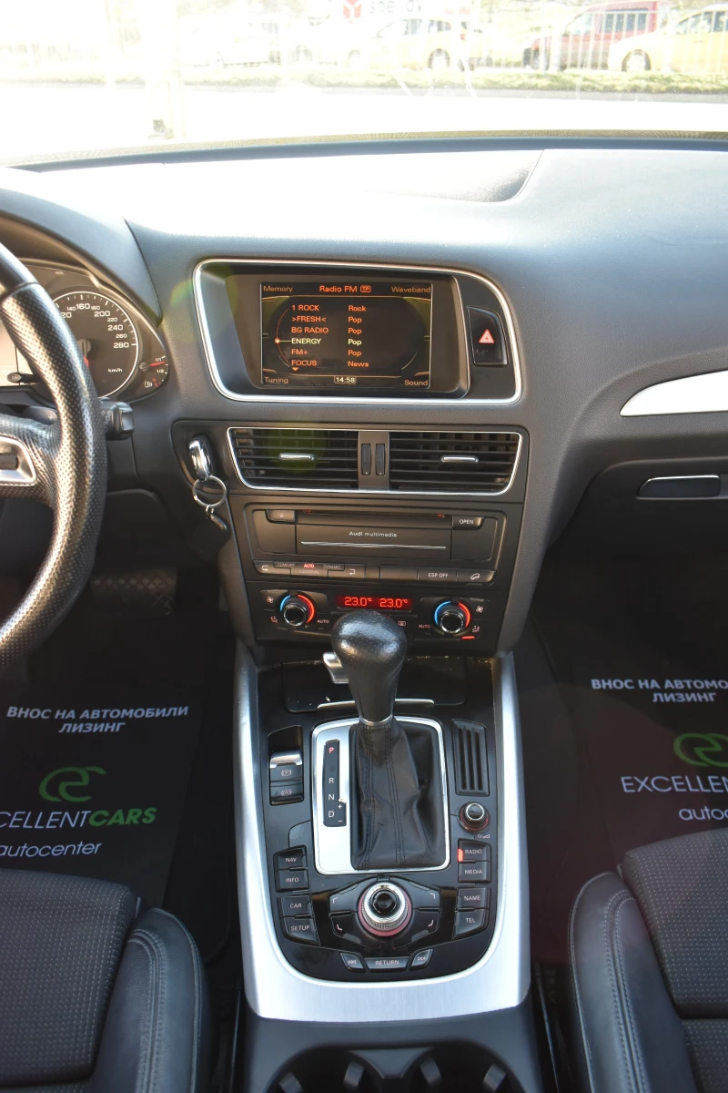 Audi Q5 2.0T* S-LINE, снимка 15 - Автомобили и джипове - 53112422