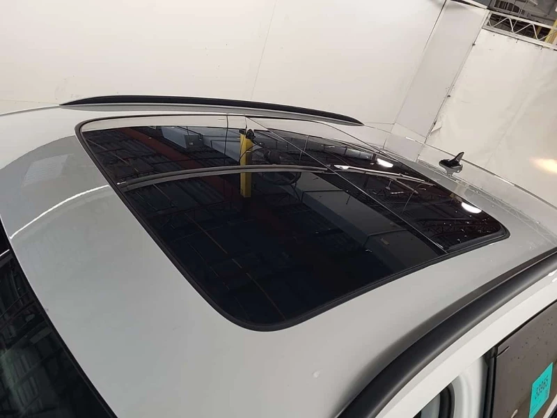 Audi Q3 * KOMFORT * PANO * KEYLESS * ПОДГРЕВИ * CARFAX, снимка 8 - Автомобили и джипове - 53563235