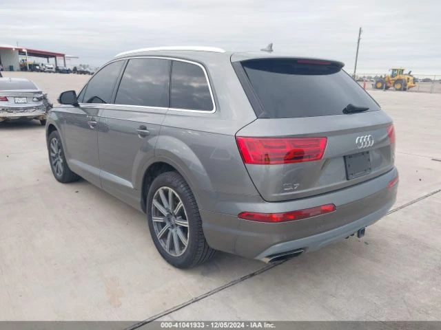 Audi Q7 Минимална щета, снимка 6 - Автомобили и джипове - 49206824