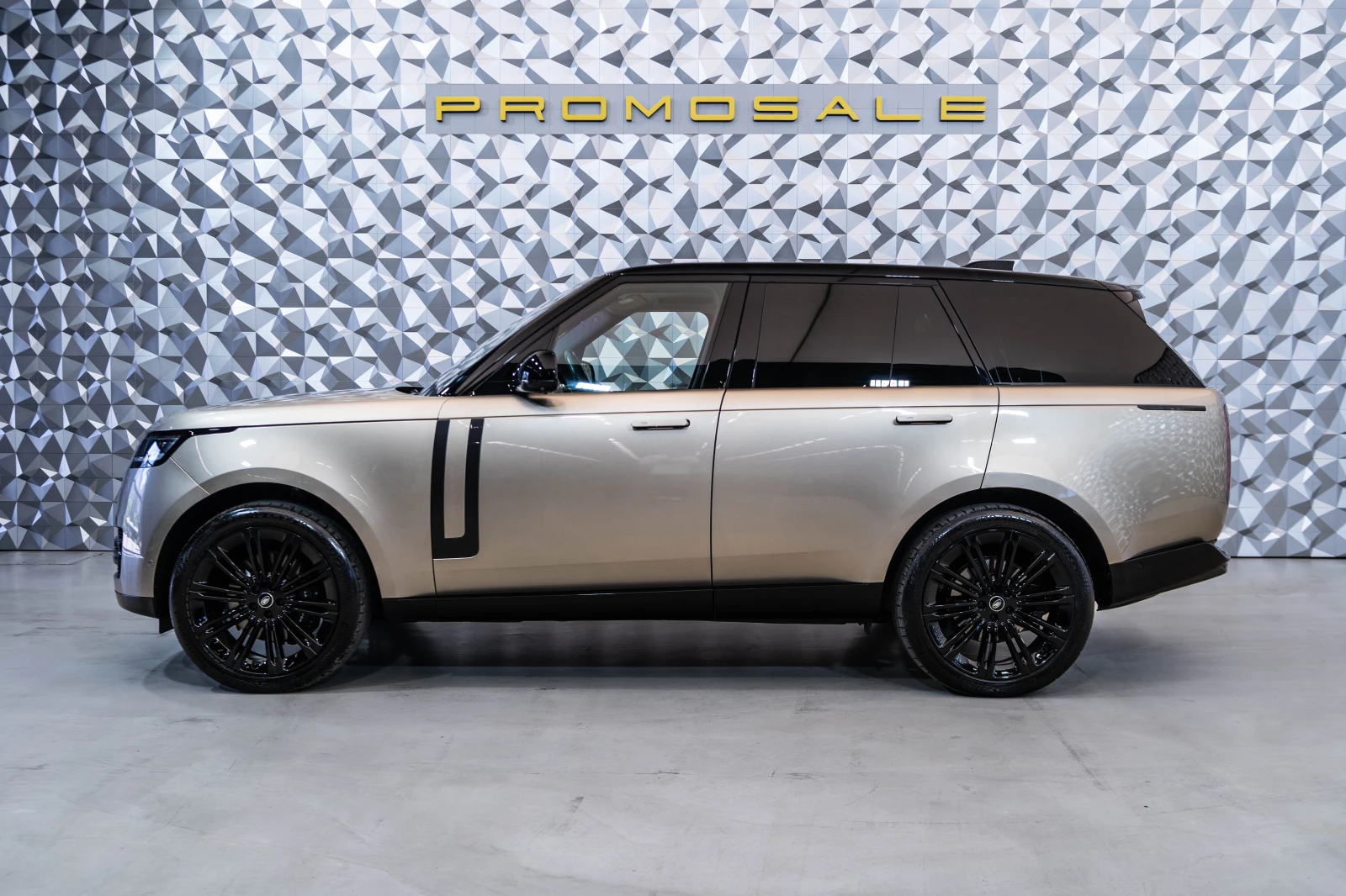 Land Rover Range rover D350* Монитори* 360* Пано* Meridian - изображение 3