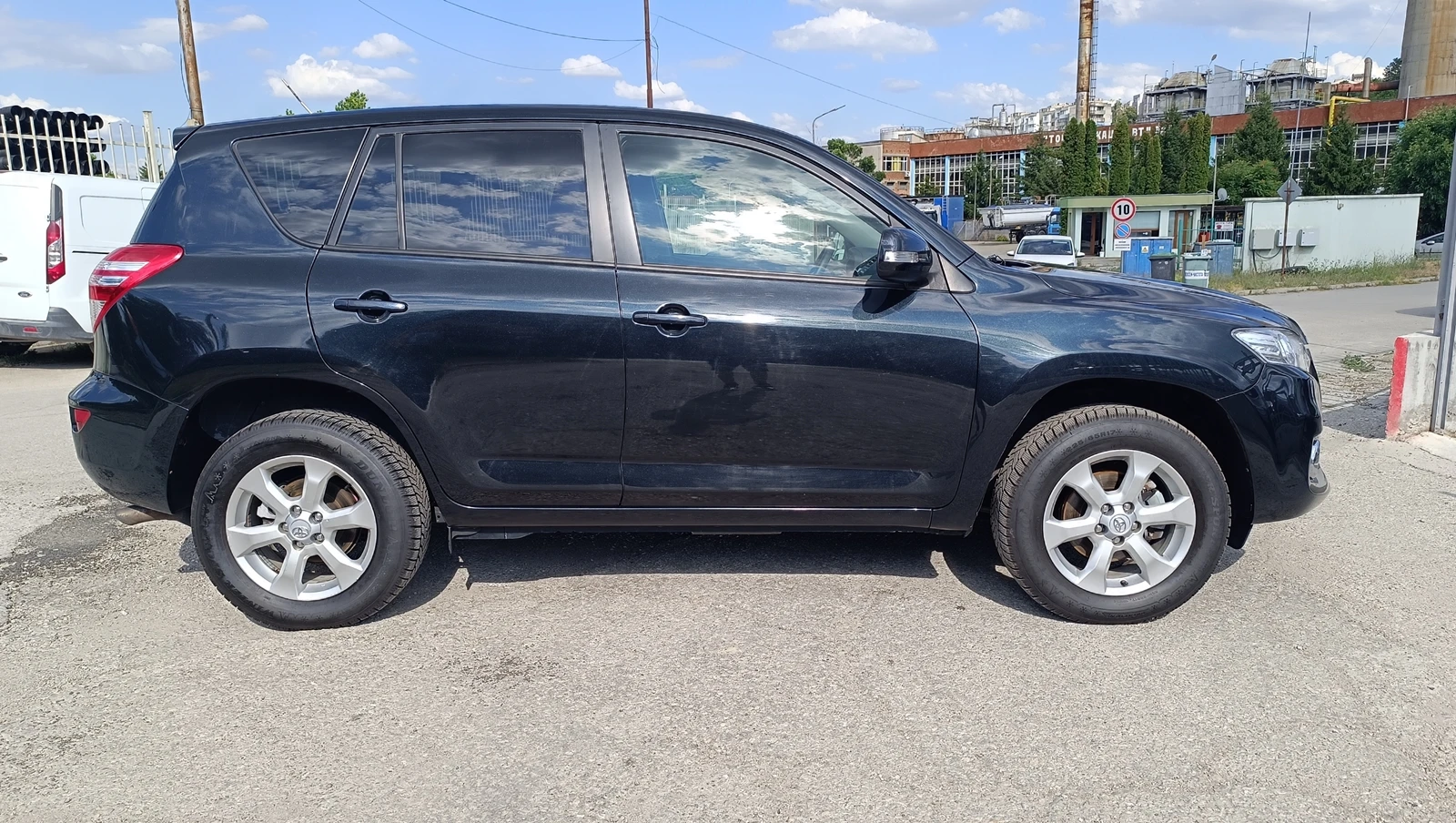 Toyota Rav4  - изображение 5